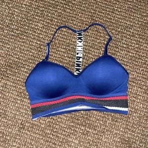 NEVER WORN VS Pink bra